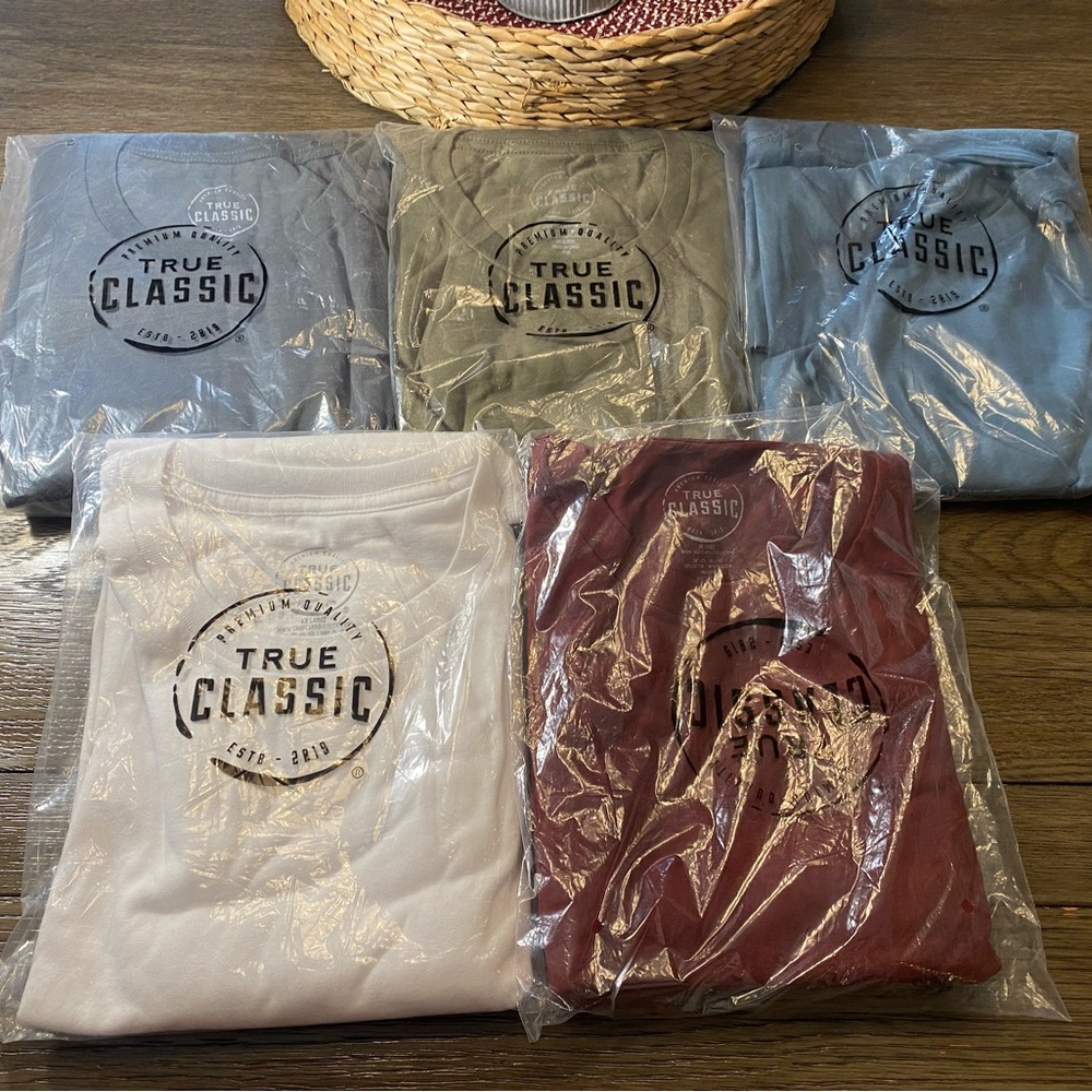 5 True Classic Crew Neck Long Sleeve T-Shirts